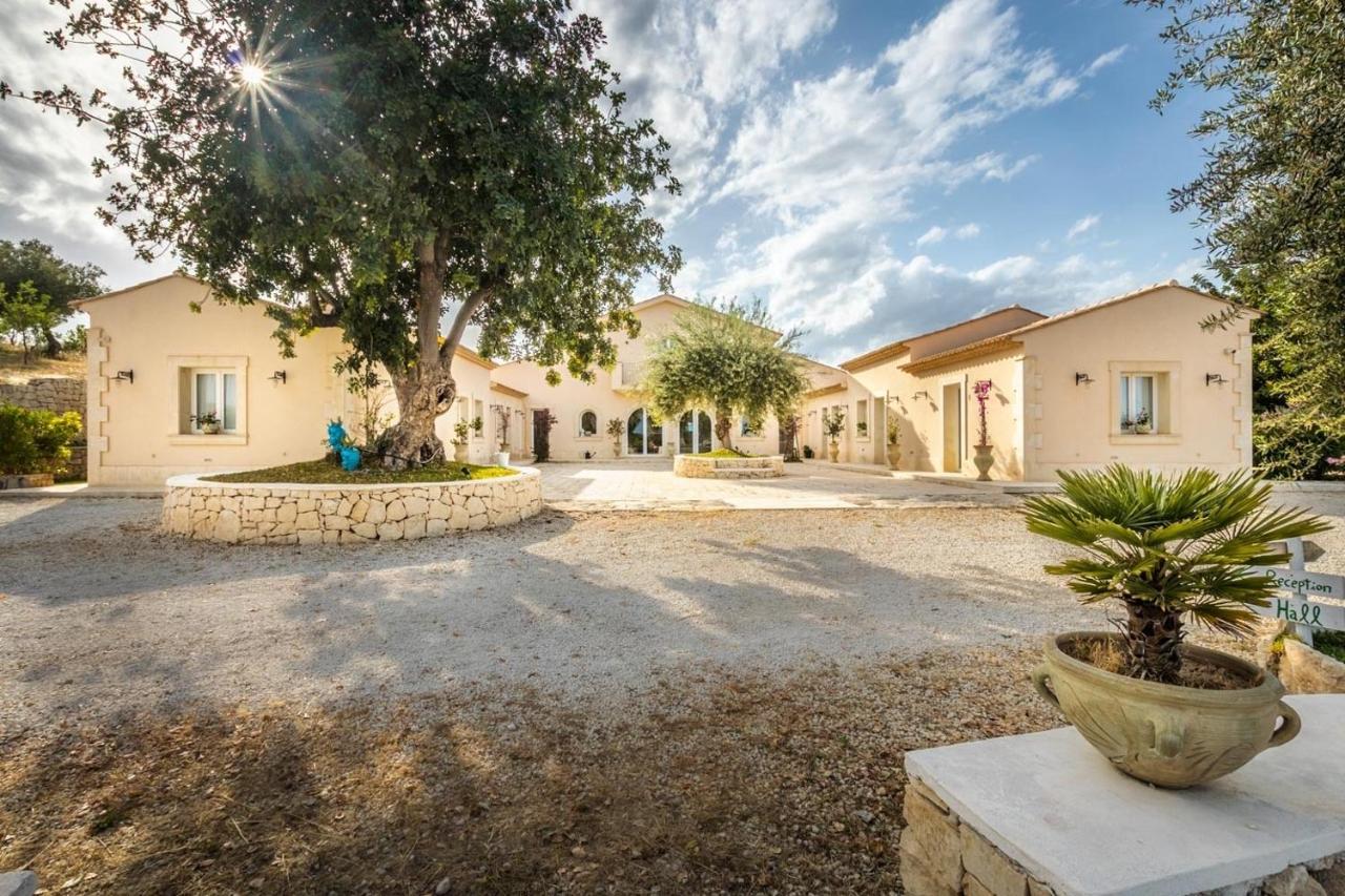 Bed & Breakfast Baglio Genovesi Noto
